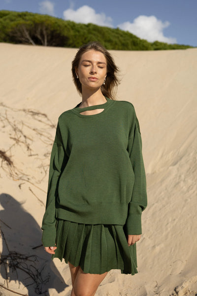 Piccolo klostuotas 100% merino mini sijonas žalia alyvuogė