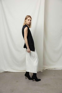 Sula slip sijonas