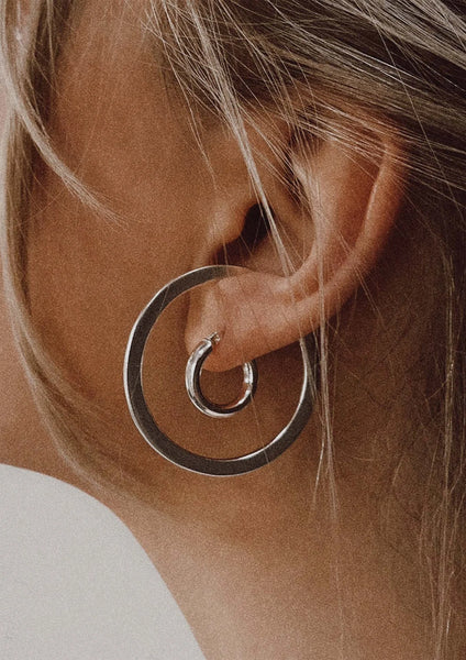 Huge ear cuff silver